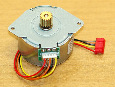 Controlling Stepper Motor with a Parallel Port