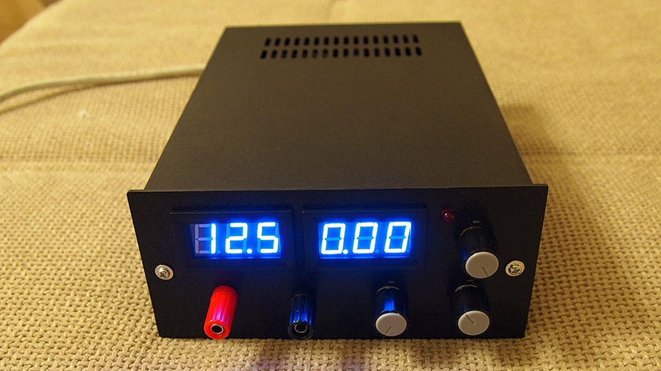 Bench Lab Power Supply 0-50V 0-5A