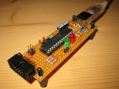 USB AVR Programmer